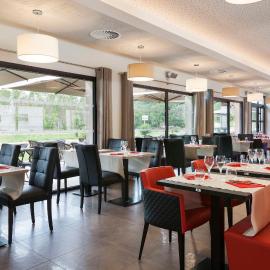 Brit Hotel Privilège Figeac，位于菲雅克的酒店