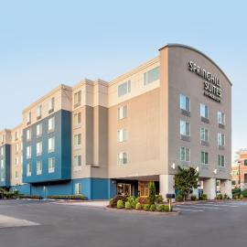 SpringHill Suites Portland Airport，位于Parkrose的酒店
