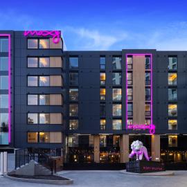 Moxy Halifax Downtown，位于哈利法克斯的酒店