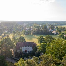 Hotel Am Wald B&B，位于米兴多夫的酒店