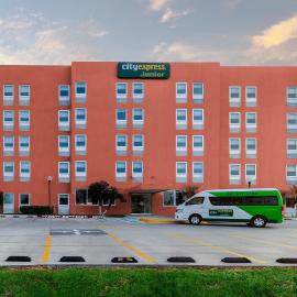 City Express Junior by Marriott Tuxtla Gutierrez Poliforum，位于图斯特拉古铁雷斯的酒店