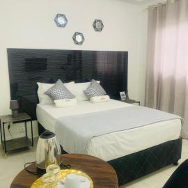 40 40 Accommodation，位于Matola的酒店