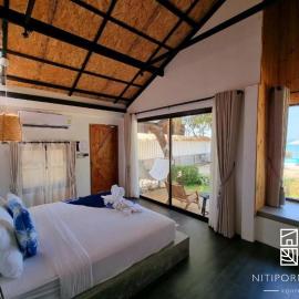Nitiporn Resort kohphayam & seaagain bar and restaurants，位于阁帕延岛的酒店