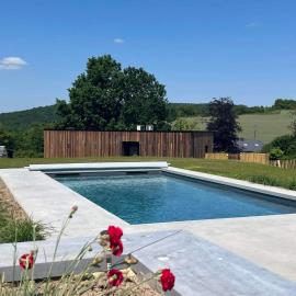Les Tiny House du Mas de Mont，位于Mont的酒店