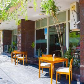 Nuevo Hotel Bristol，位于圣地亚哥-德尔埃斯特罗的酒店