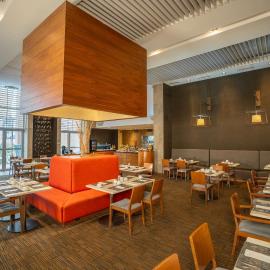 Hilton Garden Inn Santiago Airport，位于圣地亚哥的酒店