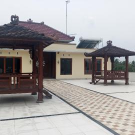 GB 2 Backpacker Borobudur，位于Sekatonan的酒店