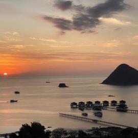 Sunset Hill Hotel，位于纳闽巴霍的酒店