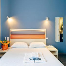 Adonis Hotel Strasbourg,位于斯特拉斯堡的酒店