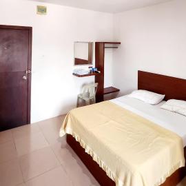 WSL Hotel Mitra Reddoorz，位于Jodoh的酒店