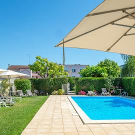 Brit Hotel Europ Bergerac,位于贝尔热拉克的酒店
