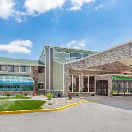 Wyndham Garden Fort Wayne，位于韦恩堡的酒店