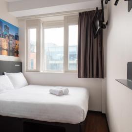 easyHotel The Hague City Centre，位于海牙的酒店