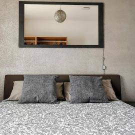 FabysHouse Appartamento in Villa，位于拉里奥的酒店