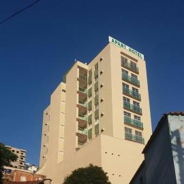 Manhattan Apart Hotel，位于Caratinga的酒店