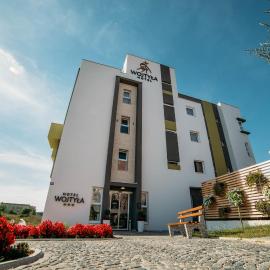 Hotel Wojtyla，位于默主歌耶的酒店