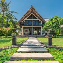 Villa Banjar Beach，位于Banjar的酒店