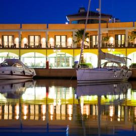 Marina Place Resort，位于热那亚的酒店