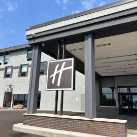 Holiday Inn St Louis SW - Route 66 by IHG，位于圣路易斯的酒店