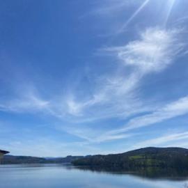 LES TERRASSES DU LAC,位于Chaumard的酒店