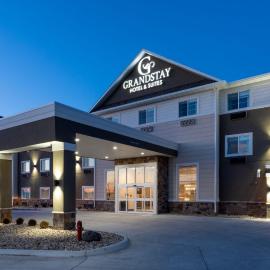 GrandStay Hotel & Suites Algona，位于Algona的酒店