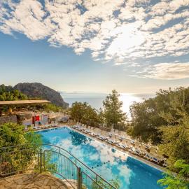 Loryma Resort Hotel，位于图兰克的酒店