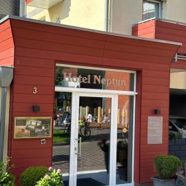 Hotel Neptun，位于西里格的酒店