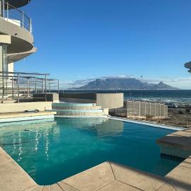 Oceansnest Guest House，位于布鲁堡史特兰的酒店