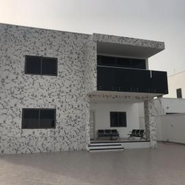 Banner Vacation Home & Swimming Pool，位于Prampram的酒店