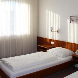 Hotel La Taverna，位于罗斯巴赫沃尔上韦格的酒店