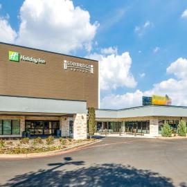 Holiday Inn Dallas Market Ctr Love Field by IHG,位于达拉斯的酒店