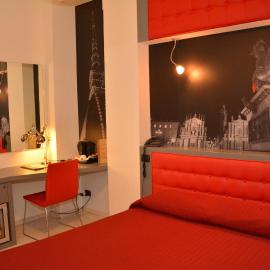 Hotel Villa Glicini，位于皮内罗洛的酒店