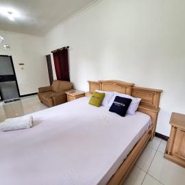 Urbanview Hotel Kusuma Garden Cianjur，位于Lanjang的酒店
