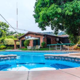 Quinta La Paloma，位于Itauguá的酒店