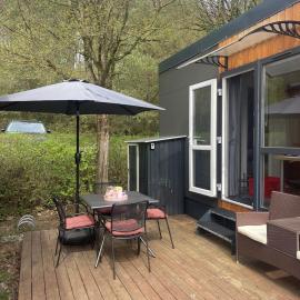 Tinyhouse am See im Donau-Ries，位于维德宁的酒店
