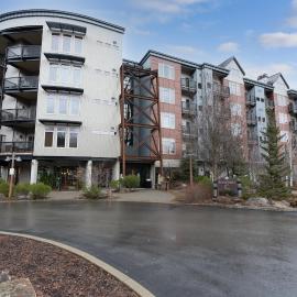 Amazing Private Condo at Silver Mountain Morning Star Lodge，位于凯洛格的酒店