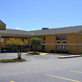 Dayspring Extended Stay，位于格林斯伯勒的酒店