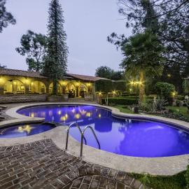 Quinta San Carlos，位于San Pedro Tesistán的酒店