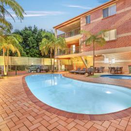 Terralong Terrace Apartments，位于凯阿玛的酒店