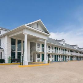 Econo Lodge Branson Theater District，位于布兰森的酒店