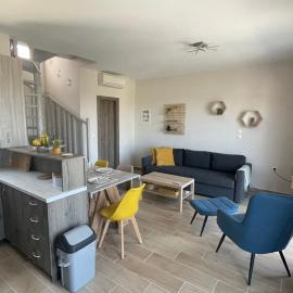 Loris’House，位于Drymon的酒店