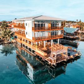 Bambuda Bocas Town，位于博卡斯德尔托罗的酒店