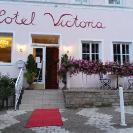 Hotel Victoria，位于施朗根巴特的酒店