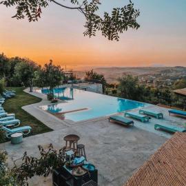 Abdelli Terraces in Batroun，位于拜特龙的酒店