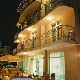 Hotel Diva,位于拉夫达的酒店