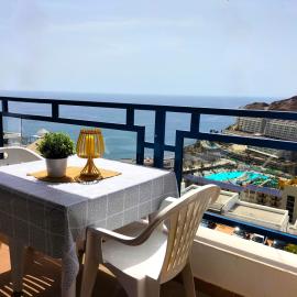 Sea view - Big Terrace - Sunset，位于塔乌里托的酒店