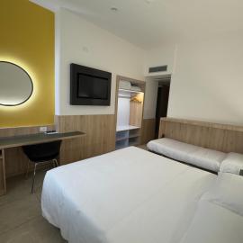 Hotel Holidays，位于罗卡拉索的酒店