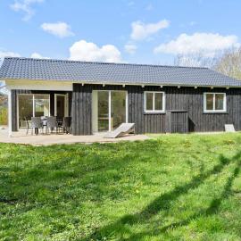 4 Bedroom Nice Home In Vinderup