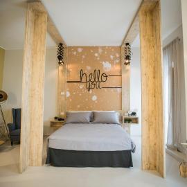 Albergo Diffuso Dimora Rossi Suite B&B，位于图里的酒店