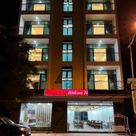 Khách sạn Việt Yên Sầm Sơn，位于岑山的酒店